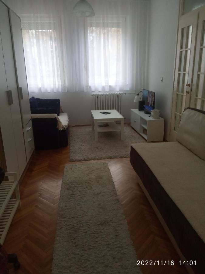 Mm2 Apartamento Novi Sad Exterior foto